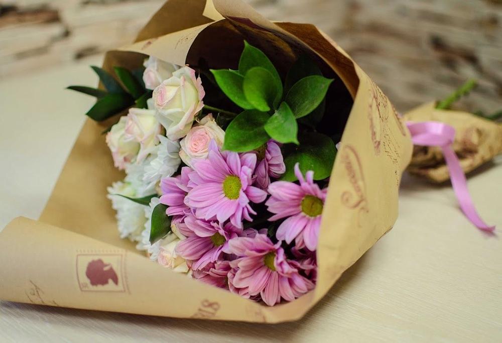 Букет цветов из: Розы и Хризантемы в Обливской