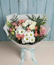 Букет цветов из:  Розы, Лизиантусы и Хризантемы #REPLACE_PRED# Обливской