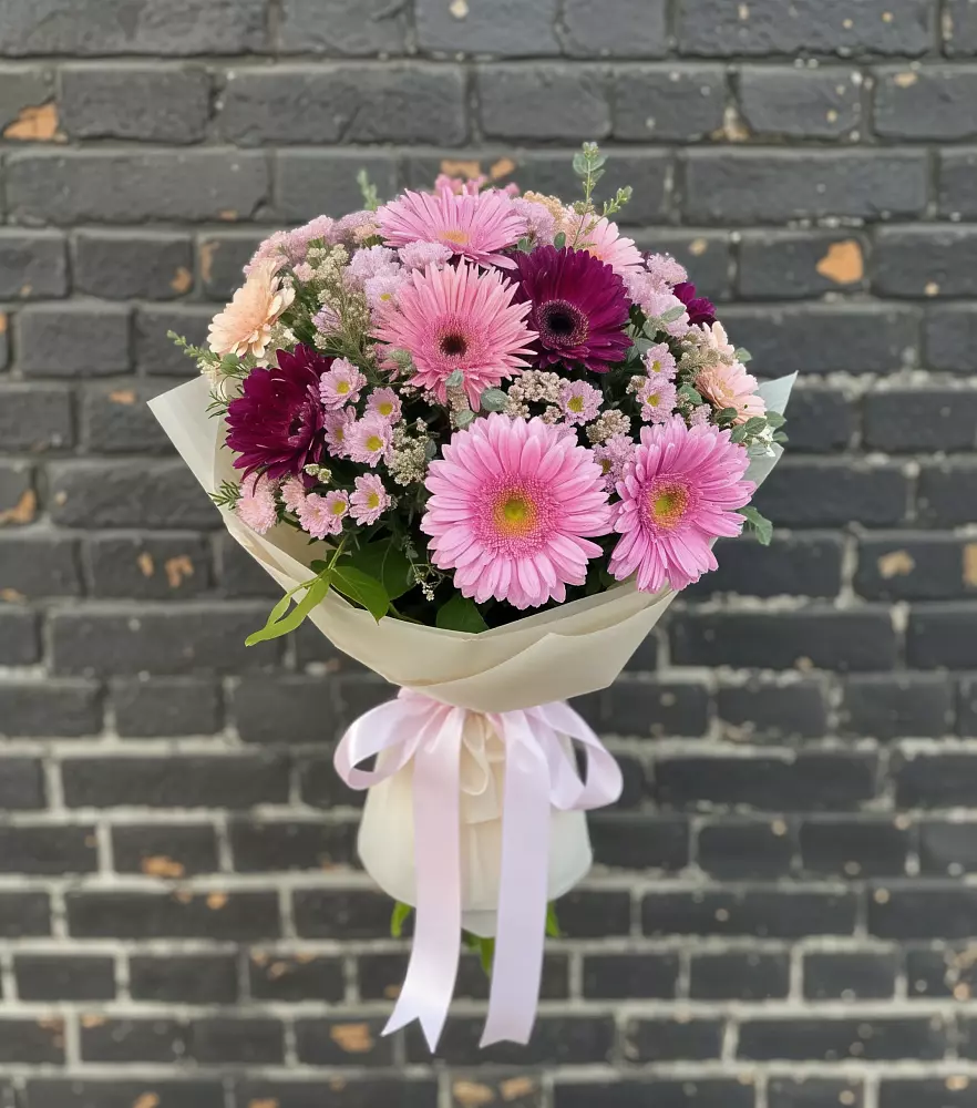 Букет цветов из: Герберы и Хризантемы в Обливской
