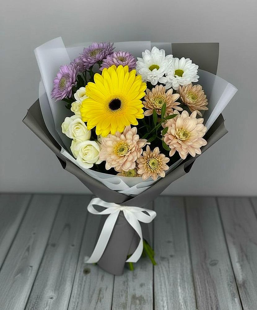 Букет цветов из: Розы, Герберы и Хризантемы в Обливской