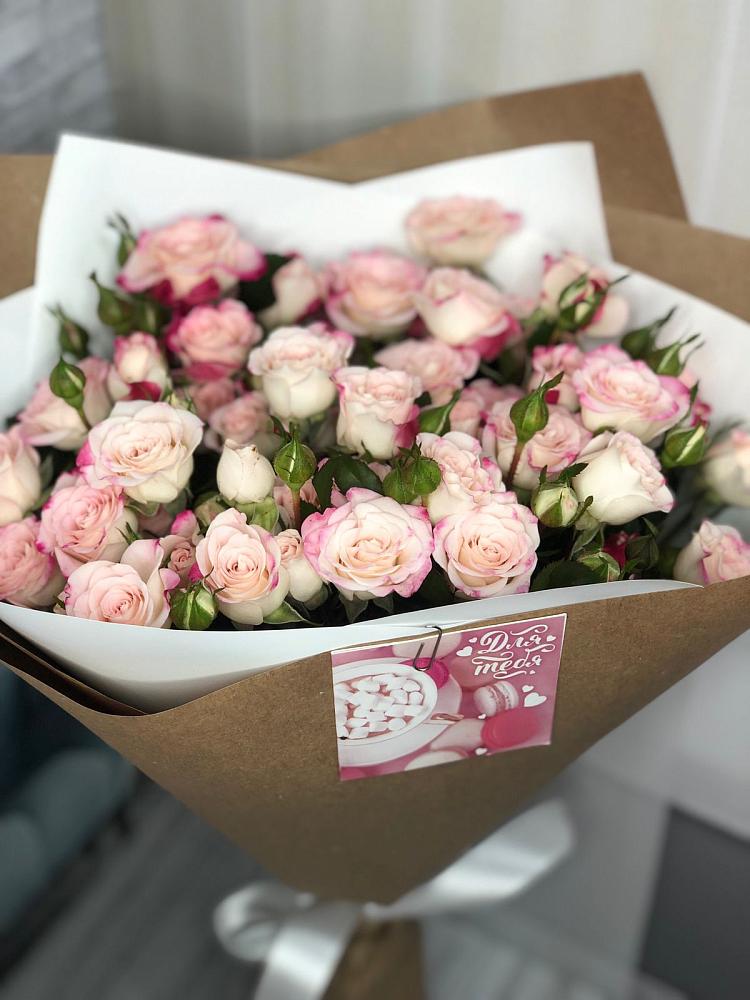 Букет цветов из: Розы в Обливской