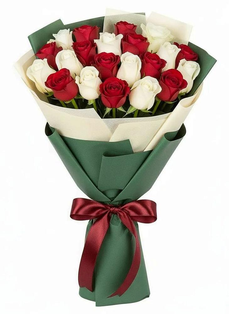 Букет Микс из красных и белых роз в Обливской