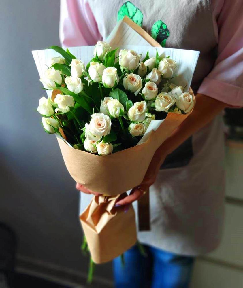 Букет цветов из: Розы в Обливской