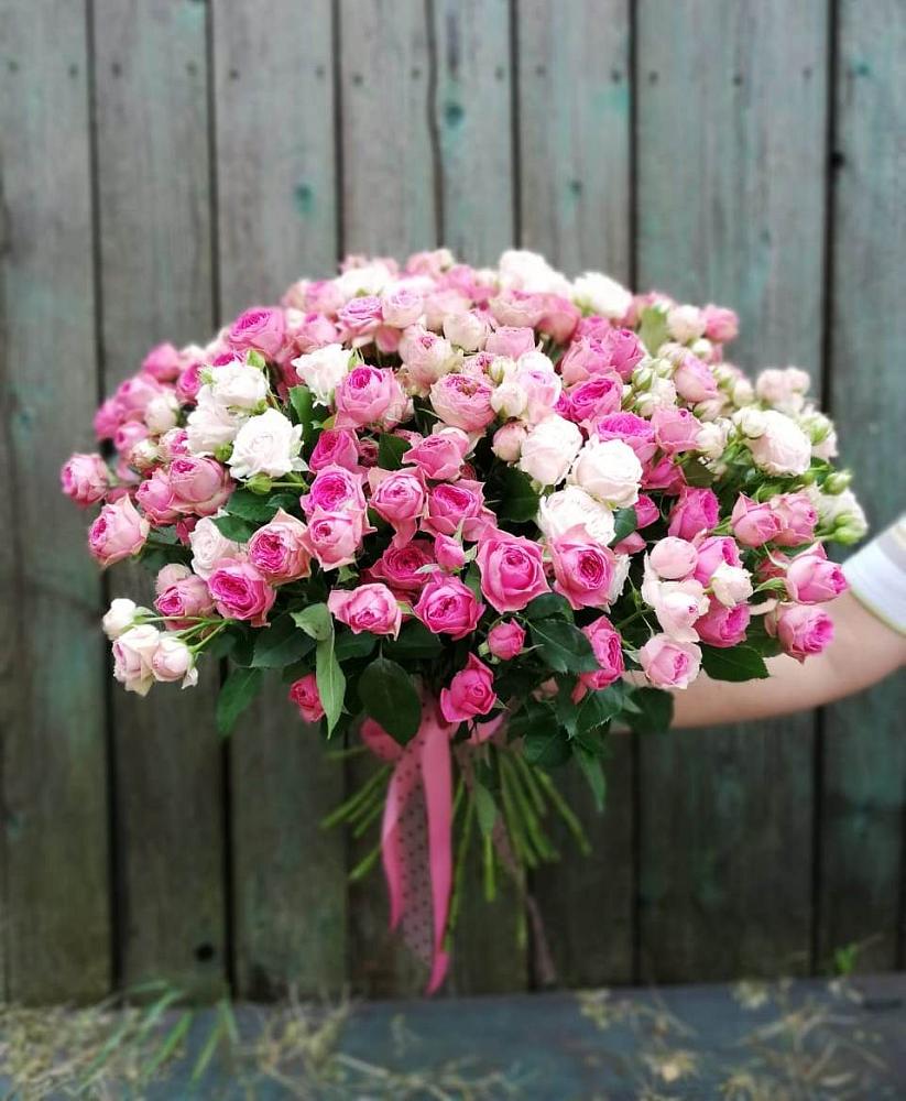 Букет Розовые кустовые розы Натали и Лав Лидия в Обливской