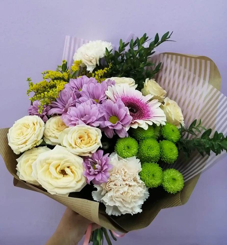 Букет цветов из: Хризантемы, Розы, Гвоздики и Герберы в Обливской