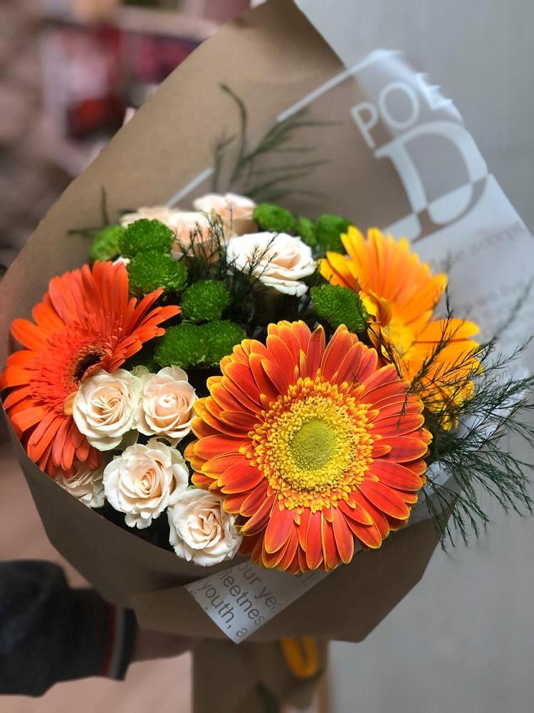 Букет цветов из: Герберы, Хризантемы и Розы в Обливской