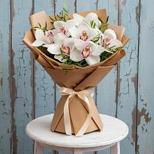 Букет цветов из:  Орхидеи и Розы в Обливской
