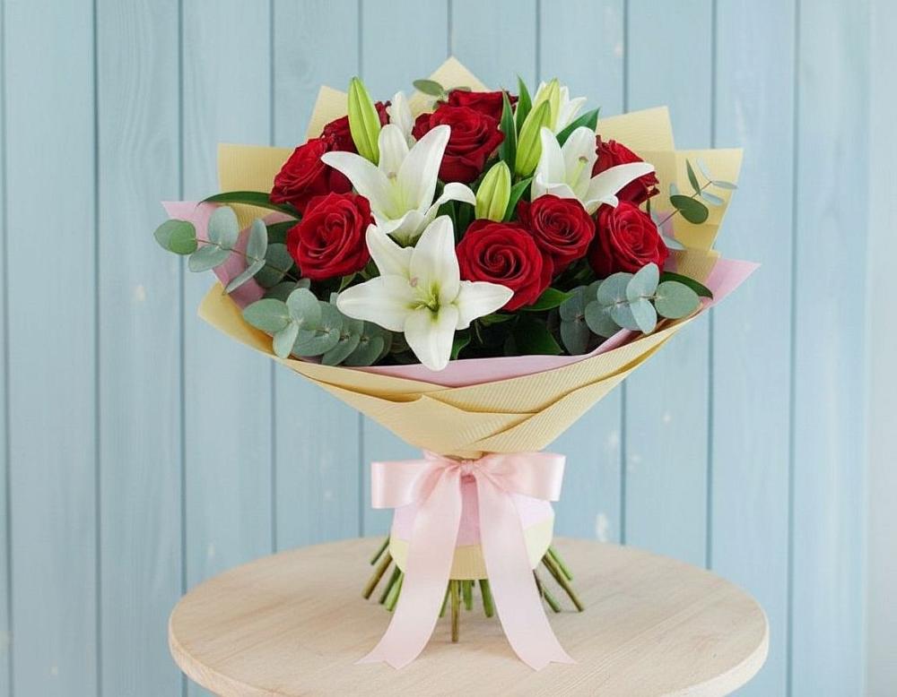 Букет цветов из: Лилии и Розы в Обливской